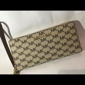 MICAEL KORS wallet